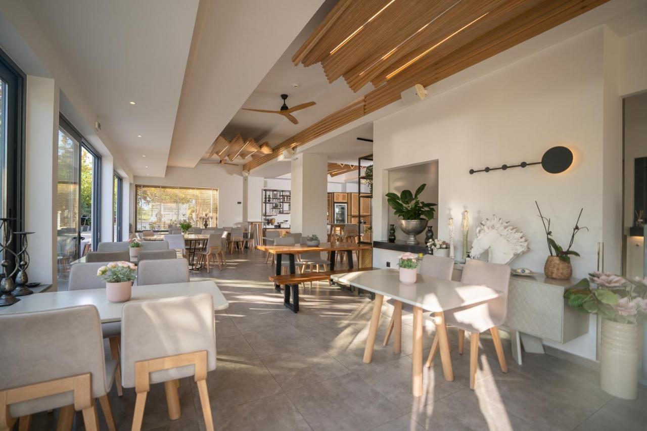 Zoe Seaside Resort Gialova Ngoại thất bức ảnh
